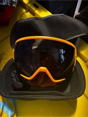 SMITH orange Goggle with case